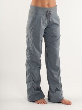 Lululemon Women's Grey Dance Studio Pant Size 4 Drawstring Straight Leg